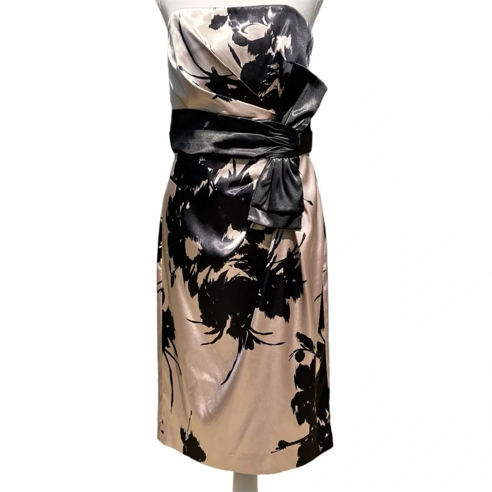 White House Black Market Strapless Satin Cocktail Dress.  Size 8 - Picture 3 of 9